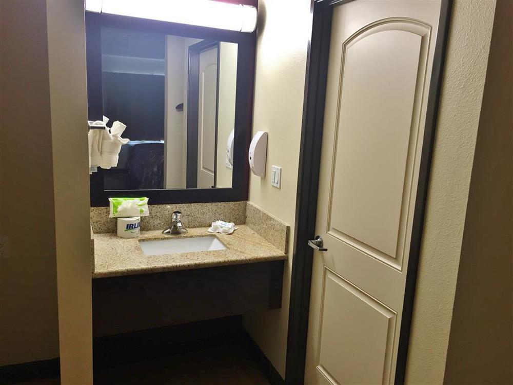 Red Roof Inn Bakersfield Room photo