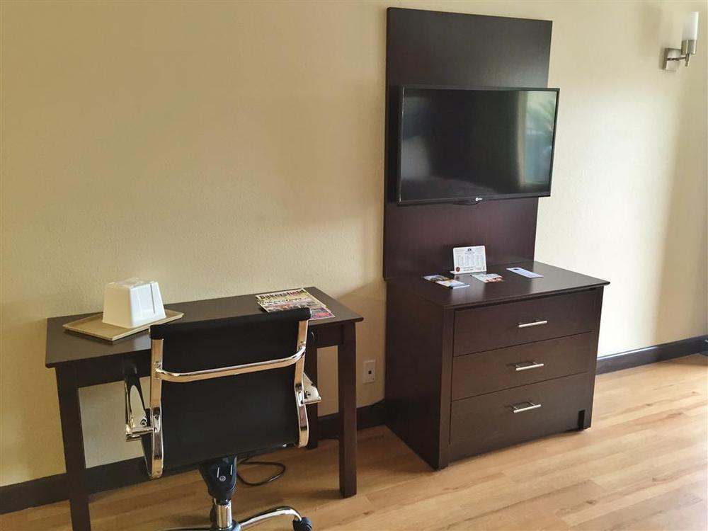 Red Roof Inn Bakersfield Room photo