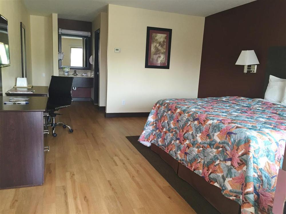 Red Roof Inn Bakersfield Room photo
